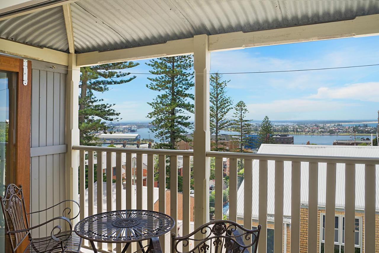 Newcastle Short Stay Accommodation - Vista Apartment Exterior photo