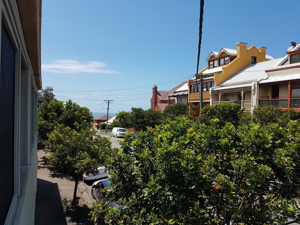 Newcastle Short Stay Accommodation - Vista Apartment Exterior photo